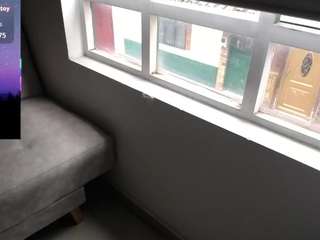 sweetbellavalery webcam