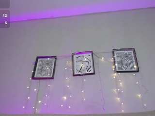 sweetbellavalery webcam