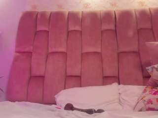 aishathornee live webcam show