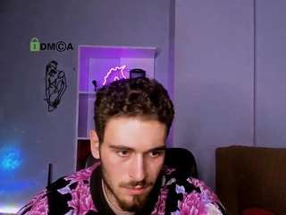 caleb-lichi Live Webcam on CamSoda