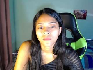 camdyydreams's CamSoda show and profile