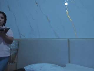 julieta-blue Live Webcam on CamSoda