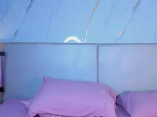 Julieta-Blue live cam preview