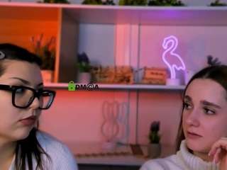 mira-lyn from CamSoda is Freechat