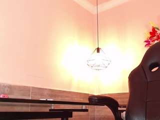 samanthabale Live Webcam on CamSoda