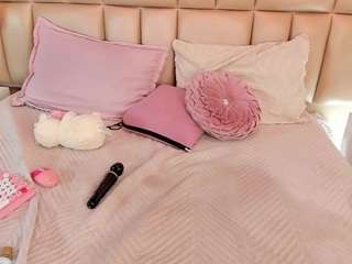 sofiastanley's live room