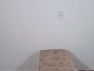 sweet-pussy-fleshy webcam