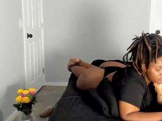 bombshellhooters18 webcam