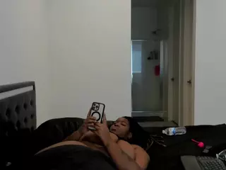 RealLocsofChocolate's Live Sex Cam Show