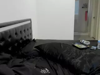 RealLocsofChocolate's Live Sex Cam Show