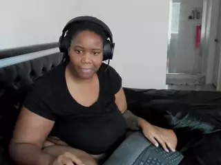 RealLocsofChocolate's Live Sex Cam Show