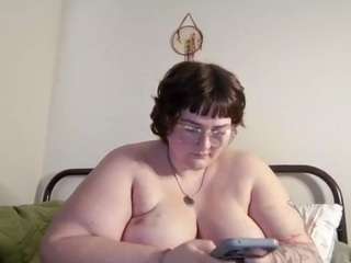 alexisrockz02 webcam