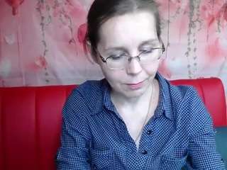 le modèle daisyedit est en webcam porno dans un show sur le site camsoda, il possède les tags suivants: ahegao,role play,twerk,striptease,spanking,smoking,small tits,skinny,sexy,nature,athletic,feet,erotic dance,drinking,doggy style,dirty talk,camel toe,brown hair,blue eyes,hd