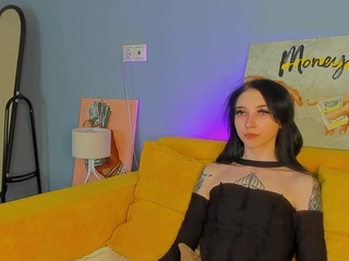  ellen-hops chat room