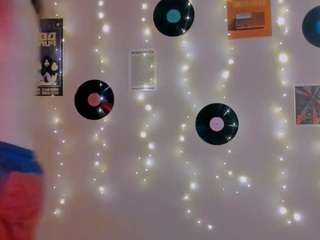 leo-void from CamSoda