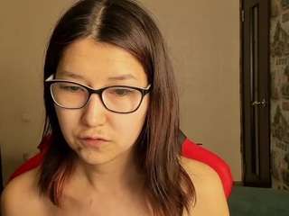 leylla13 live cam profile