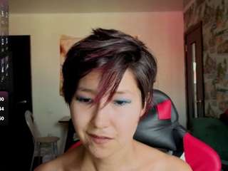 leylla13 live webcam show