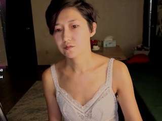 Leylla13 live cam preview