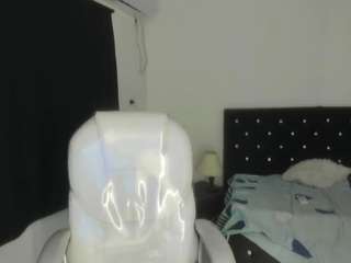 miiyaaco-ds's CamSoda show and profile