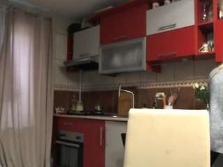natalycrush, female webcam model,  years old, on live webcam