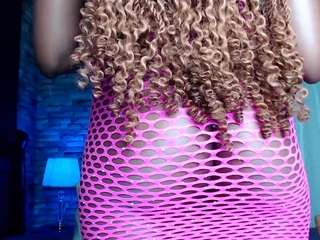 sluttylynn Thic live webcam