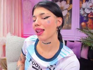  yasminwild chat room