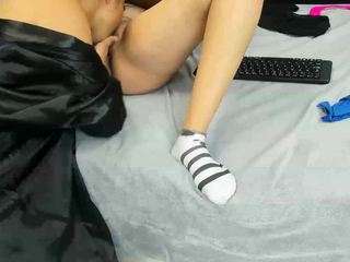 le modèle alyssaandnoah est en webcam porno dans un show sur le site camsoda, il possède les tags suivants: average,shaved pussy,no smoking,normal,orgasm,public,pussy,scissoring,sexy,skinny,nature,spank,spanking,squirter,striptease,tattoos,thin,toys,twerk,black hair