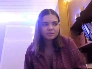 basiliabittel's CamSoda show and profile