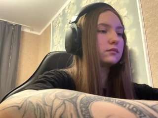  debilaurich chat room