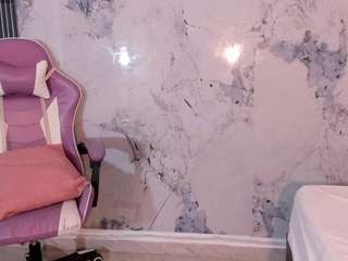 Elena Wolf live webcam on Soda Cams