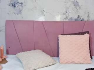 Elena Wolf live cam preview