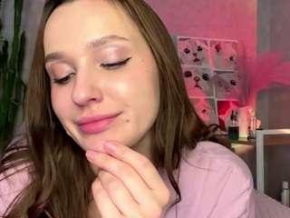 georgeannmedina live cam profile