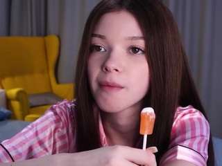 Live webcam model haileykempter on Soda Cams