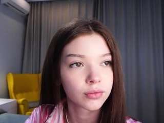 Live webcam model haileykempter on Soda Cams