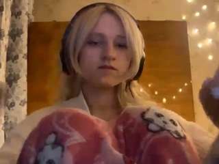 jaynaboaz's CamSoda show and profile