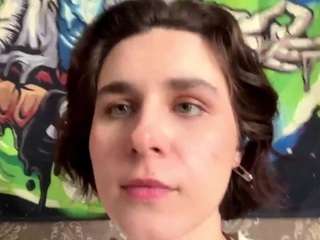 Live webcam model kareenspearmon on Soda Cams