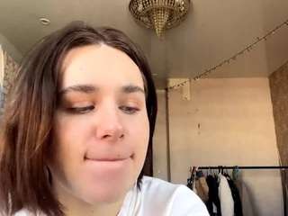 kareenspearmon from CamSoda