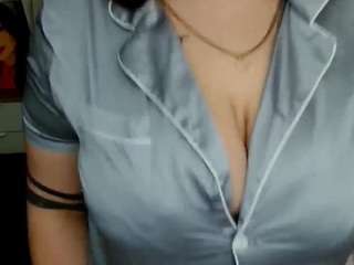 leilabeayte24 webcam