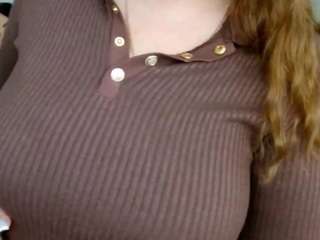 le modèle leilabeayte24 est en webcam porno dans un show sur le site camsoda, il possède les tags suivants: ahegao,ass bouncing,deepthroat,dildo or vibrator,full nudity,green eyes,huge tits,no drinking,shower,striptease,tattoos,teen 18,young adult,hd