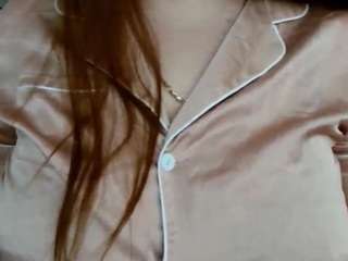 leilabeayte24 live webcam show