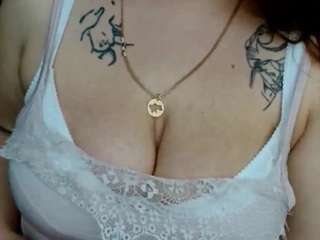 Leilabeayte24 live webcam show
