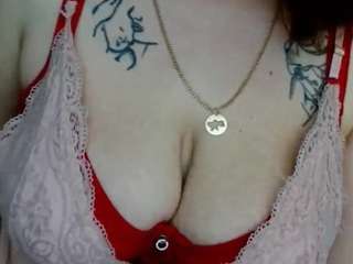 Leilabeayte24 live webcam show