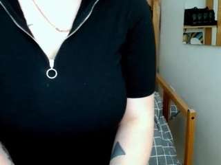Leilabeayte24 live cam preview