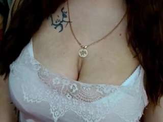 Leilabeayte24 live cam preview