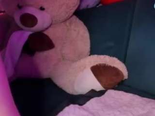 lia-thompsom Live Webcam on CamSoda