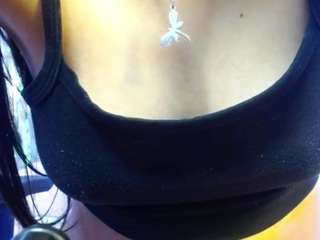 little-bubuu's CamSoda show and profile