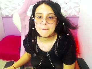 little-bubuu webcam model