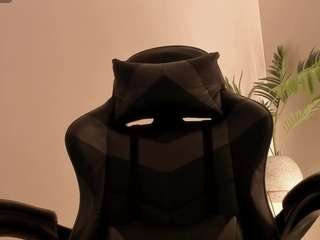 mia-collins96 webcam