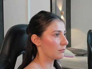 mia-collins96 webcam