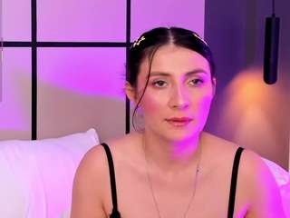 mia-collins96